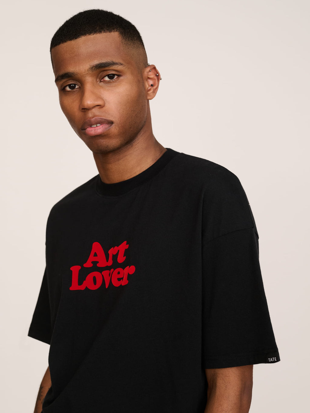 model:Paris wears size L and is 6’2”