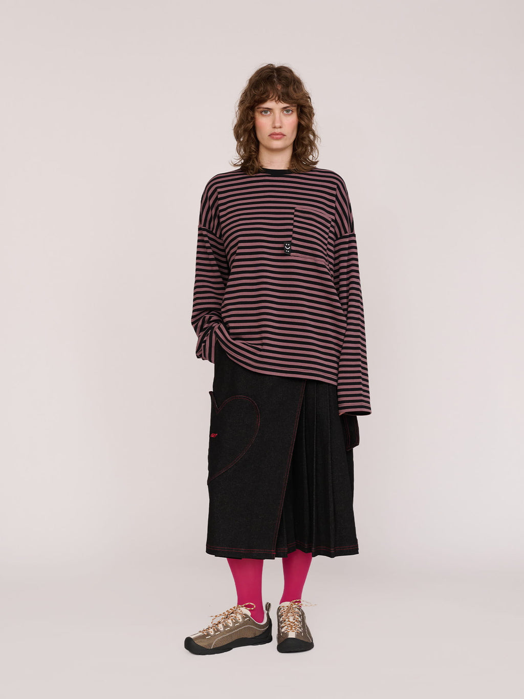 model:Ines wears size S and is 5’8”