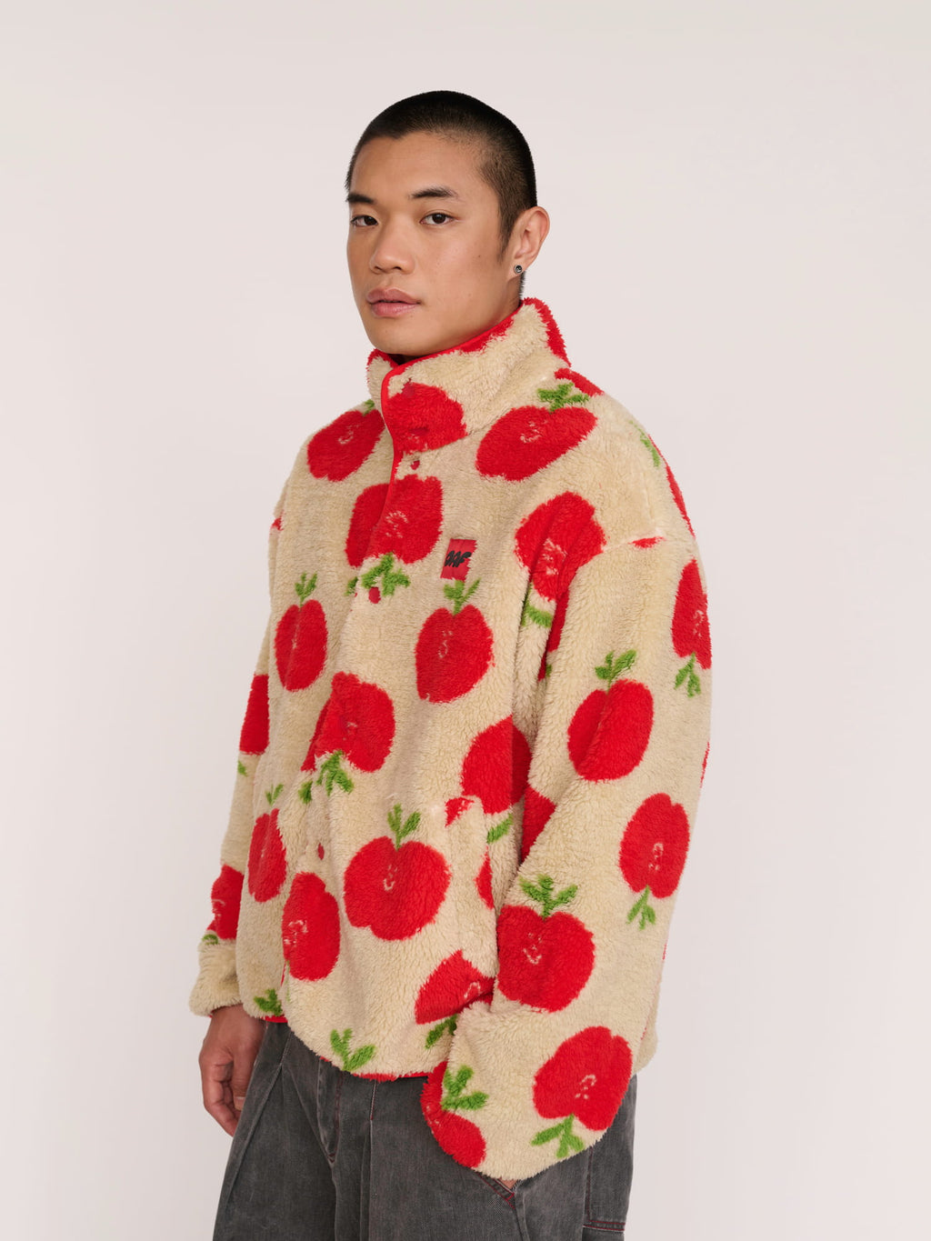 model:Andrew wears size L and is 5’11”