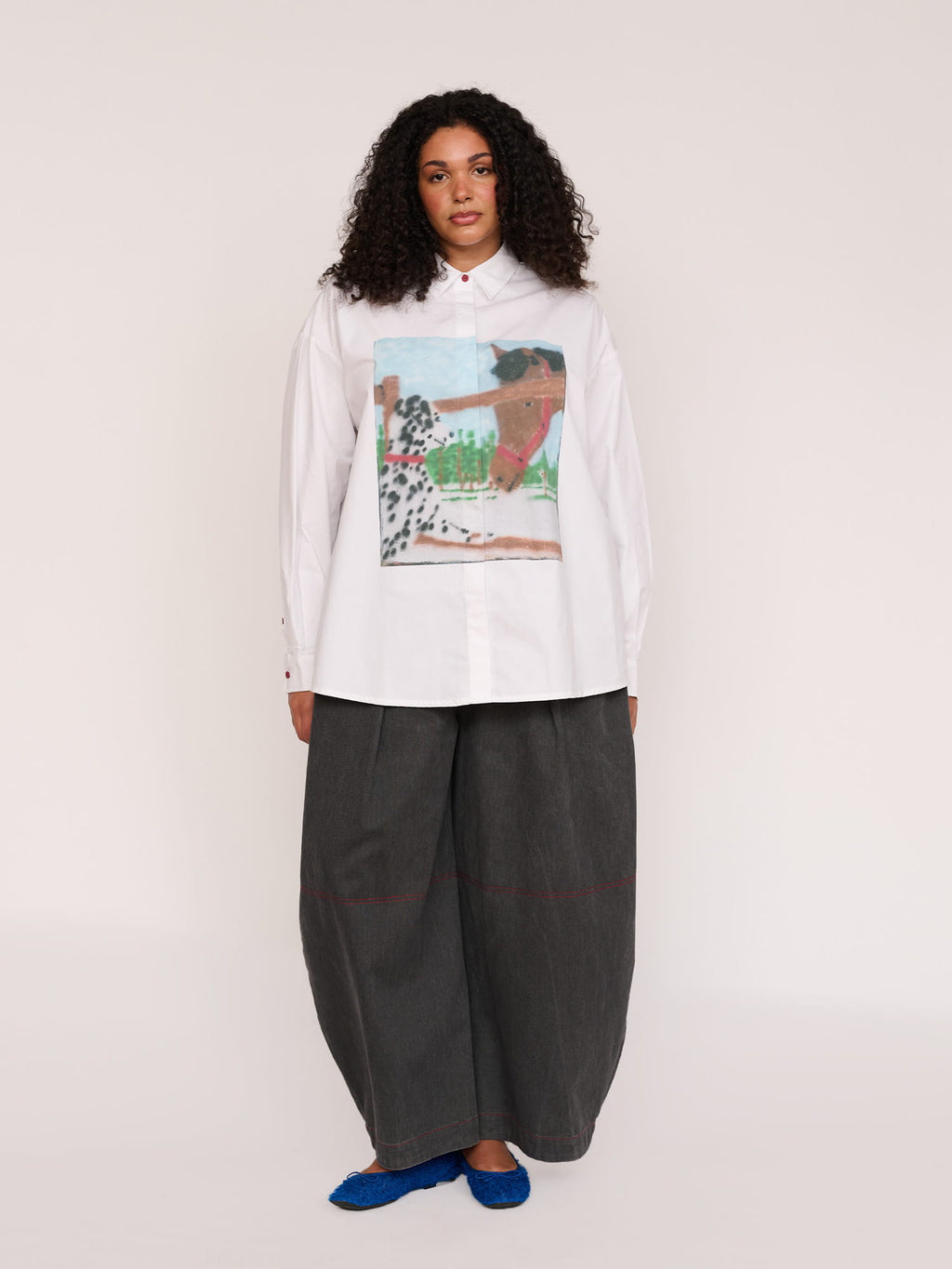 model:Elena wears size XXL and is 5’10”