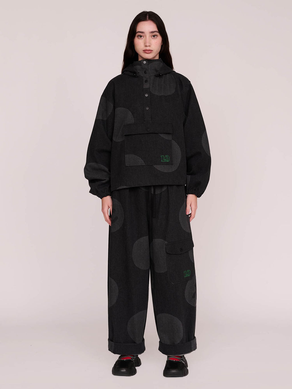 model:Winnie wears size S and is 5’9