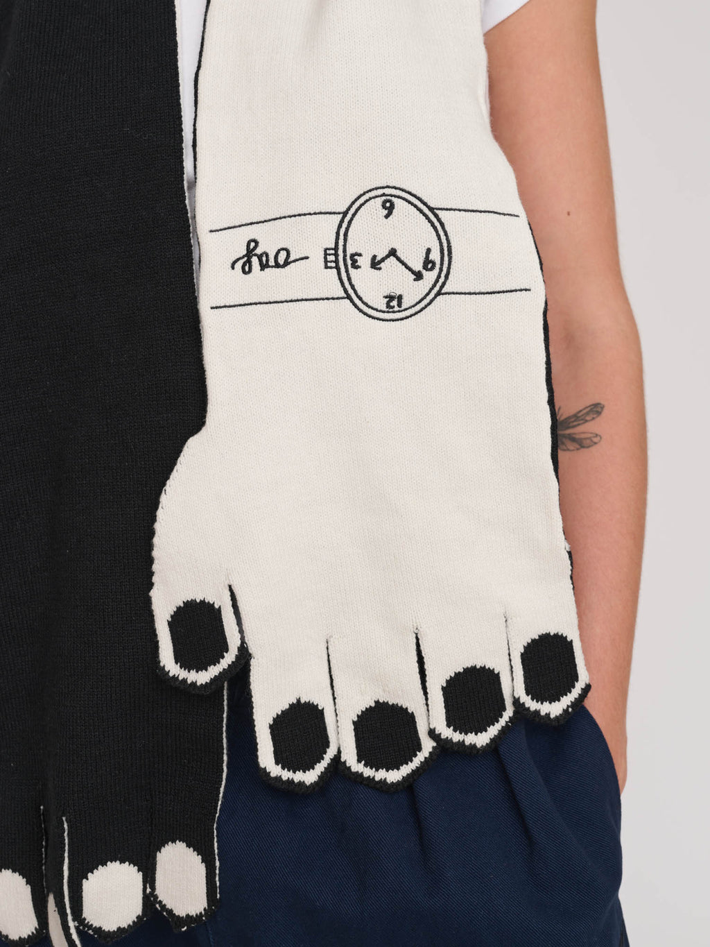 Hand In Hand Scarf