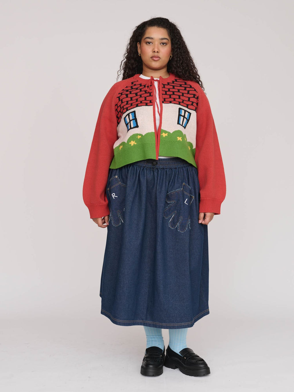 collection-curve, model:Zaynab wears size XXL and is 5’8”