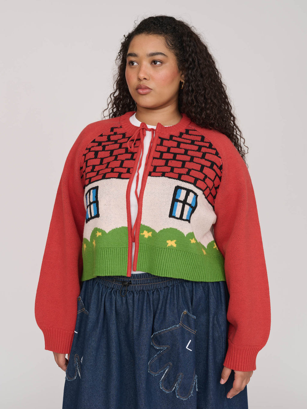 model:Zaynab wears size XXL and is 5’8”