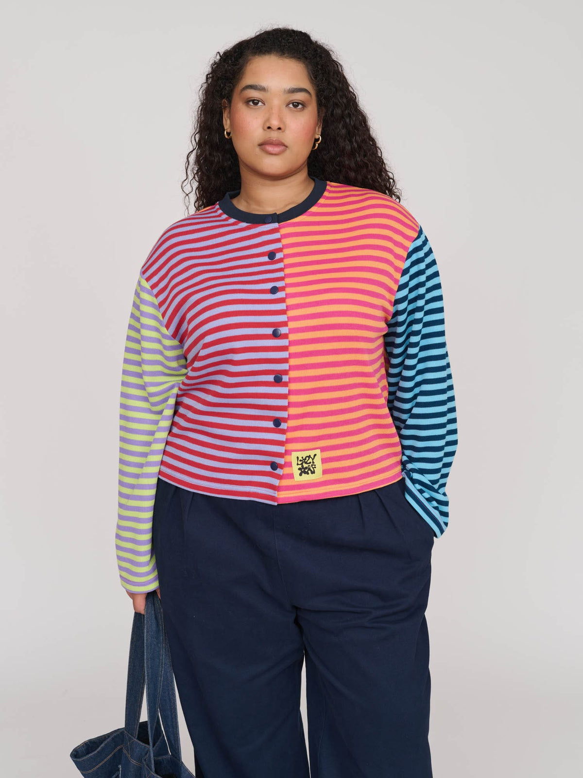 model:Zaynab wears size XXL and is 5’8”, collection-curve