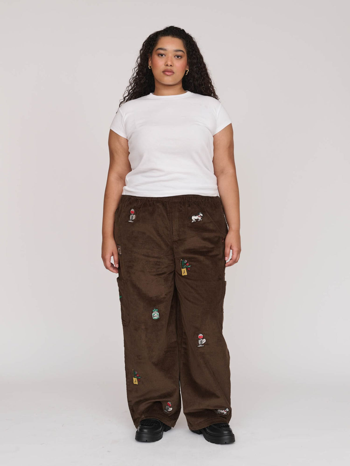 collection-curve, model:Zaynab wears size XXL and is 5’8”