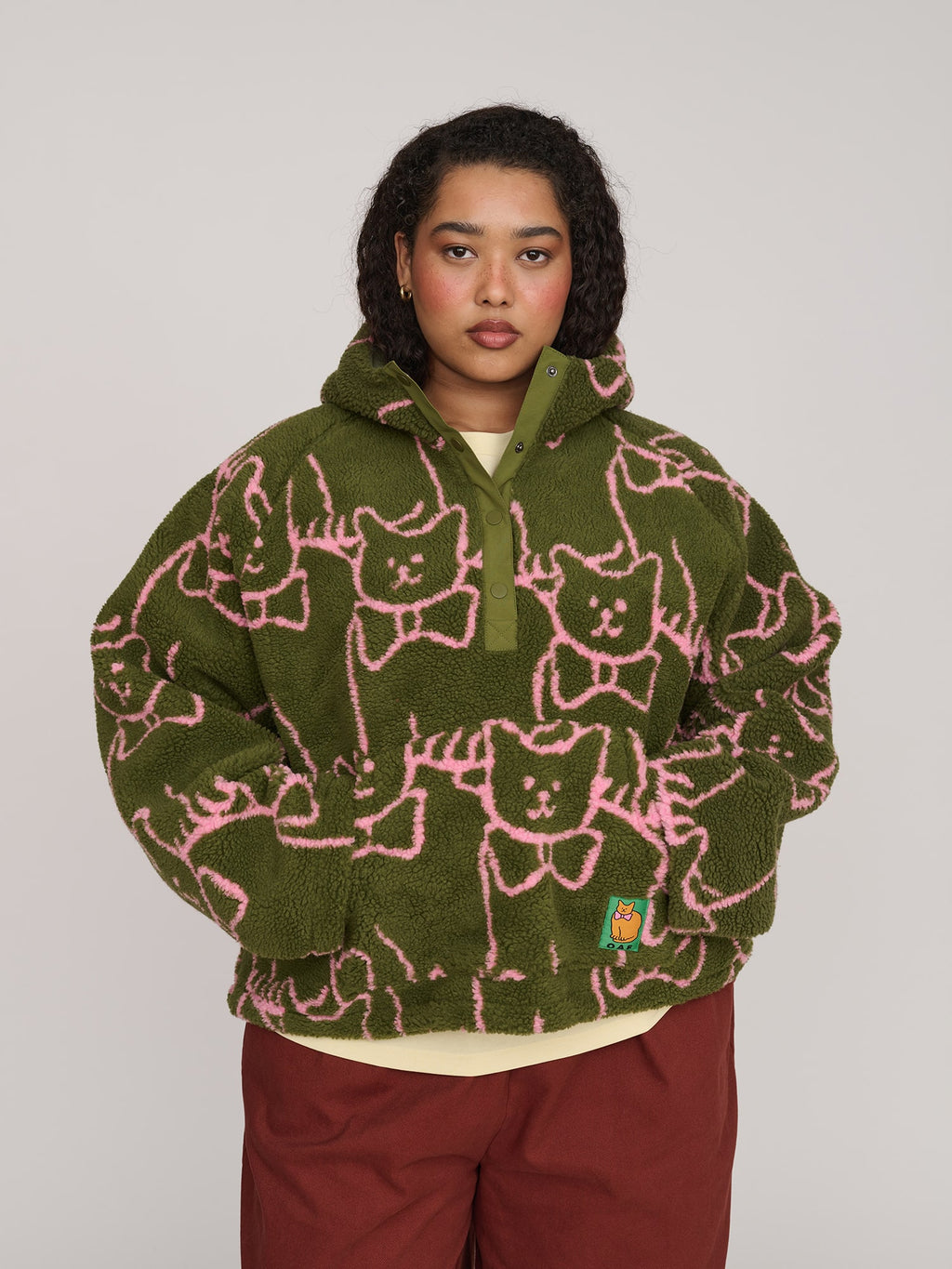 collection-curve, model:Zaynab wears size XXL and is 5’8”