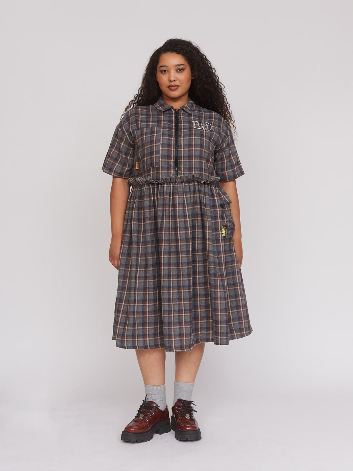 collection-curve, model:Zaynab wears size XXL and is 5’8”
