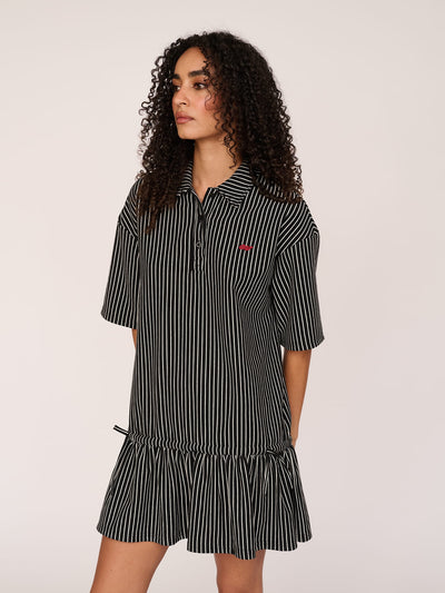 model:Furra wears size S and is 5’10”