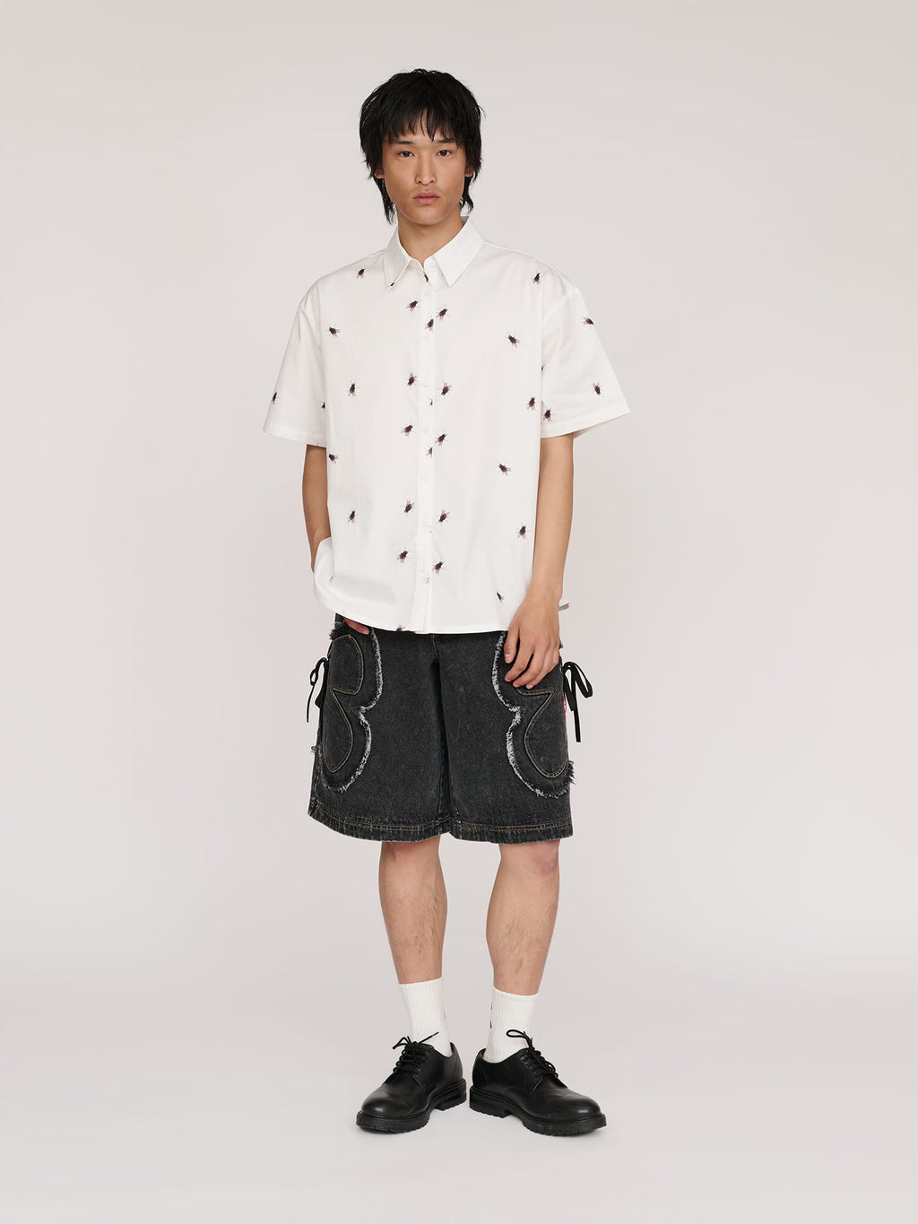 model:Quinuo wears size L and is 6’0”