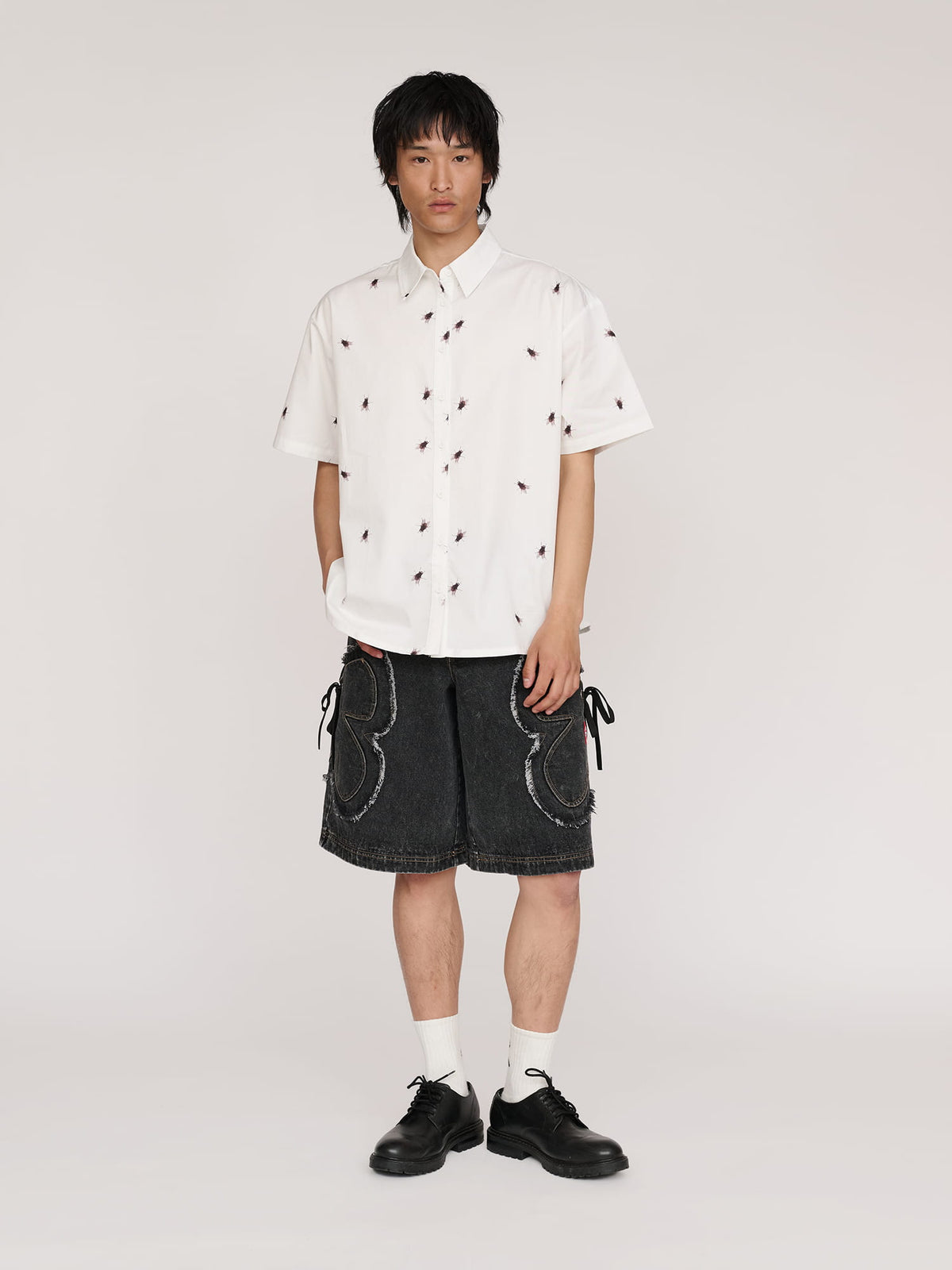 model:Quinuo wears size L and is 6’0”
