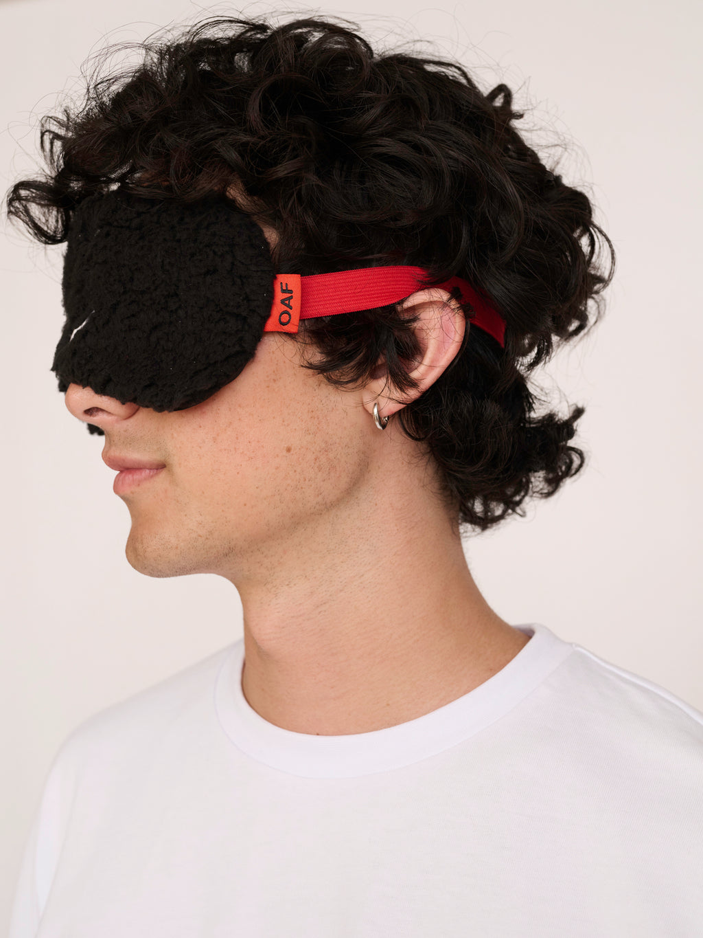 L.O Maintenance Stay In Bed Kit