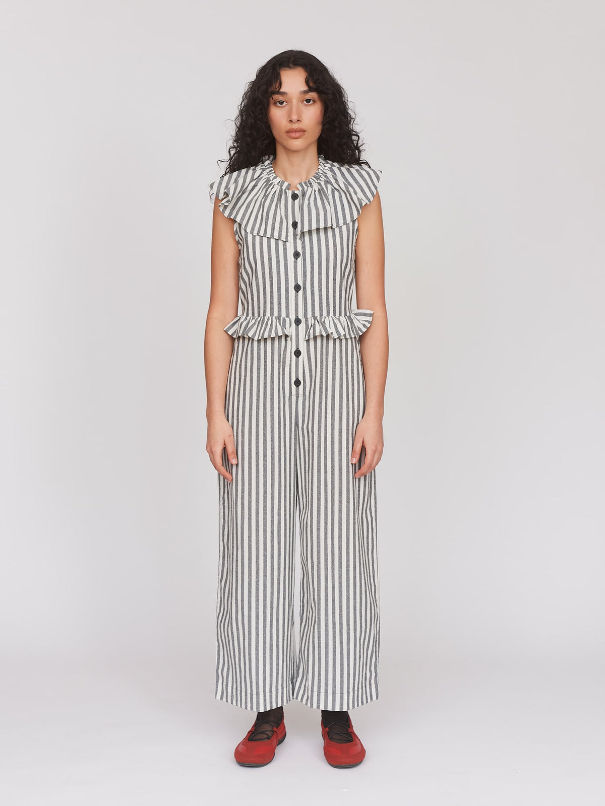 Collection-women-landing, collection-women-new-in-1, collection-women-jumpsuits, collection-summer-shop
model:Seren wears size S and is 5’8”