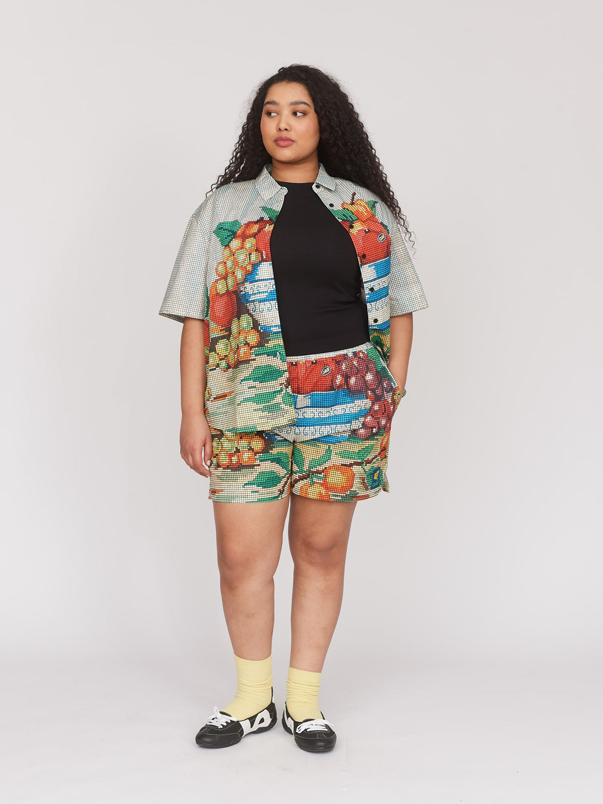 collection-curve, model:Zaynab wears size XXL and is 5’8”