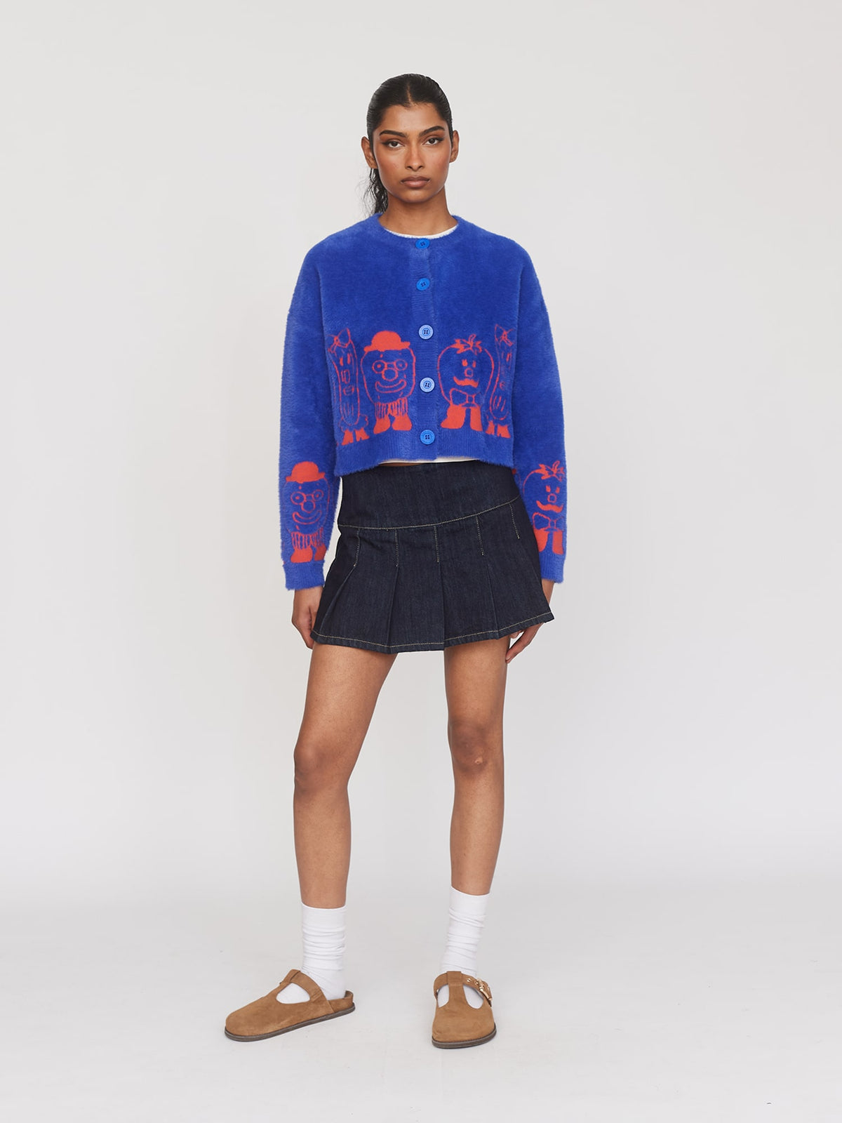 collection-womens-jumpers, model:Kerethika wears size S and is 5’ 7”