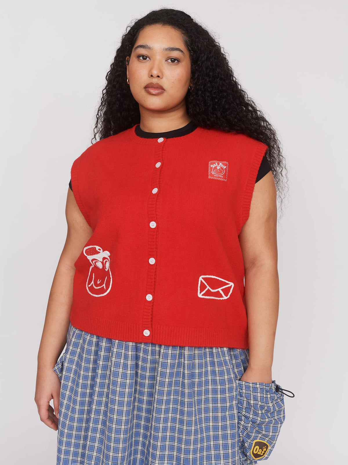 collection-curve, model:Zaynab wears size XXL and is 5’8”