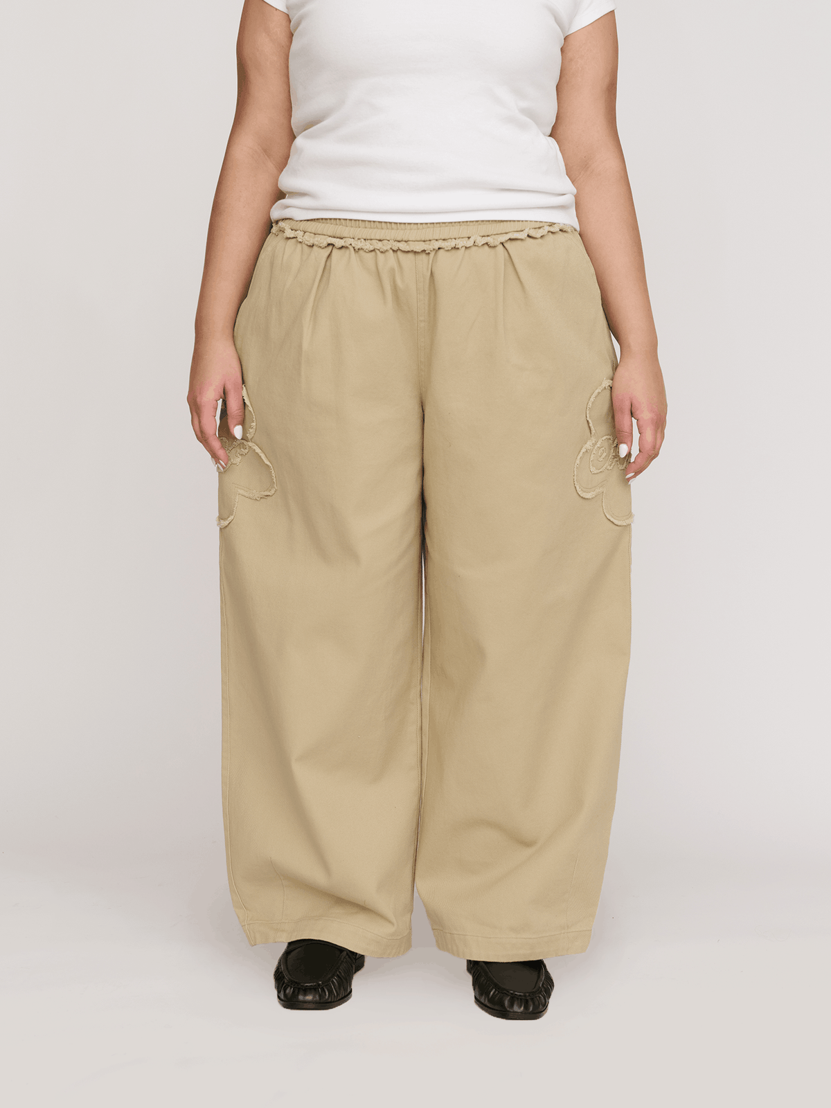 collection-curve, model:Zaynab wears size XXL and is 5’8”, collection-bottoms, collection-curve-bottoms, 