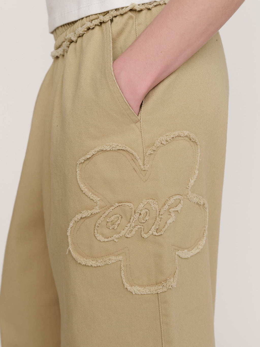 Bev Big Flower Barrel Trousers