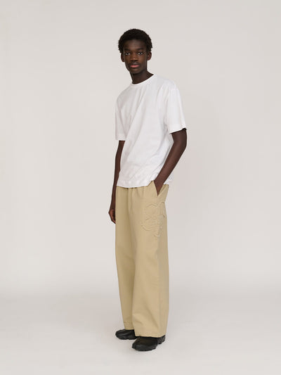 model:Elhadj wears size L and is 6’1”