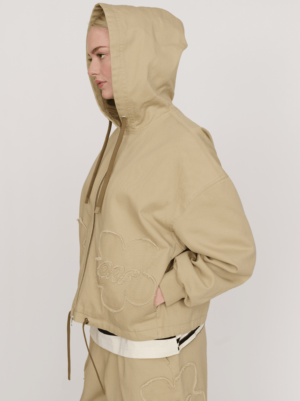 model:Emmie wears size S and is 5’6”