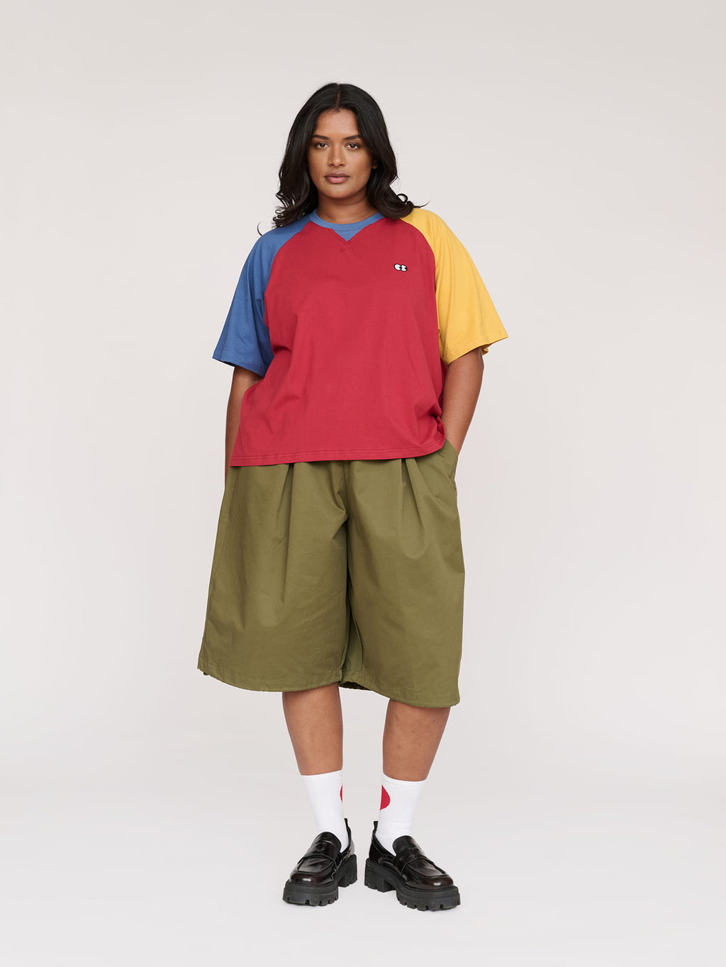 model:Sha wears size XXL and is 5’9”