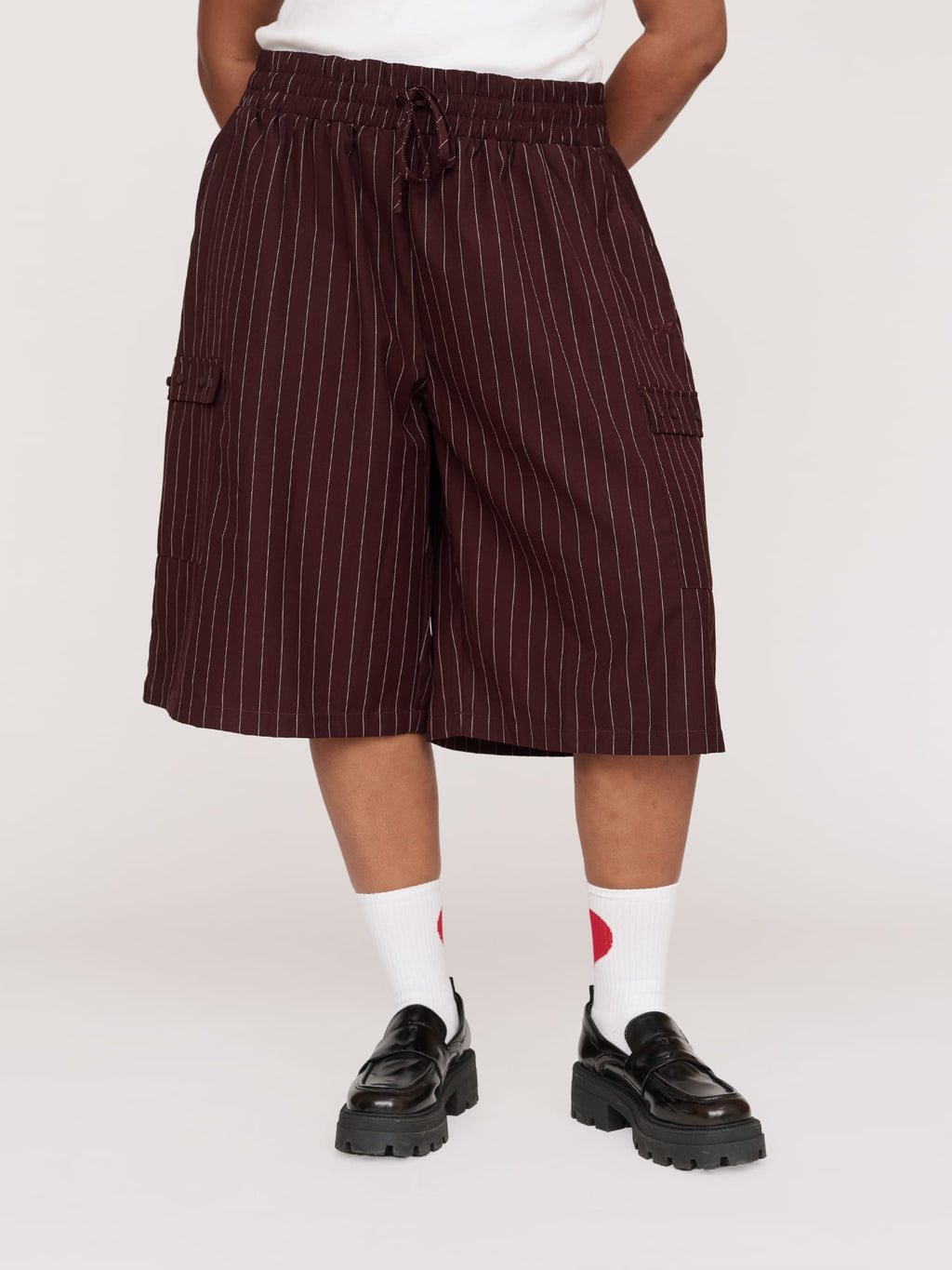 collection-curve, collection-curve-bottoms, model:Sha wears size XXL and is 5’9”