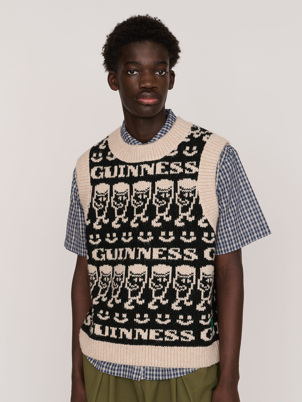 Collection-men-landing, collection-men-new-in-1, collection-men, collection-mens-jumpers-cardigans, collection-mens-t-shirts, model:Elhadj wears size L and is 6’1”