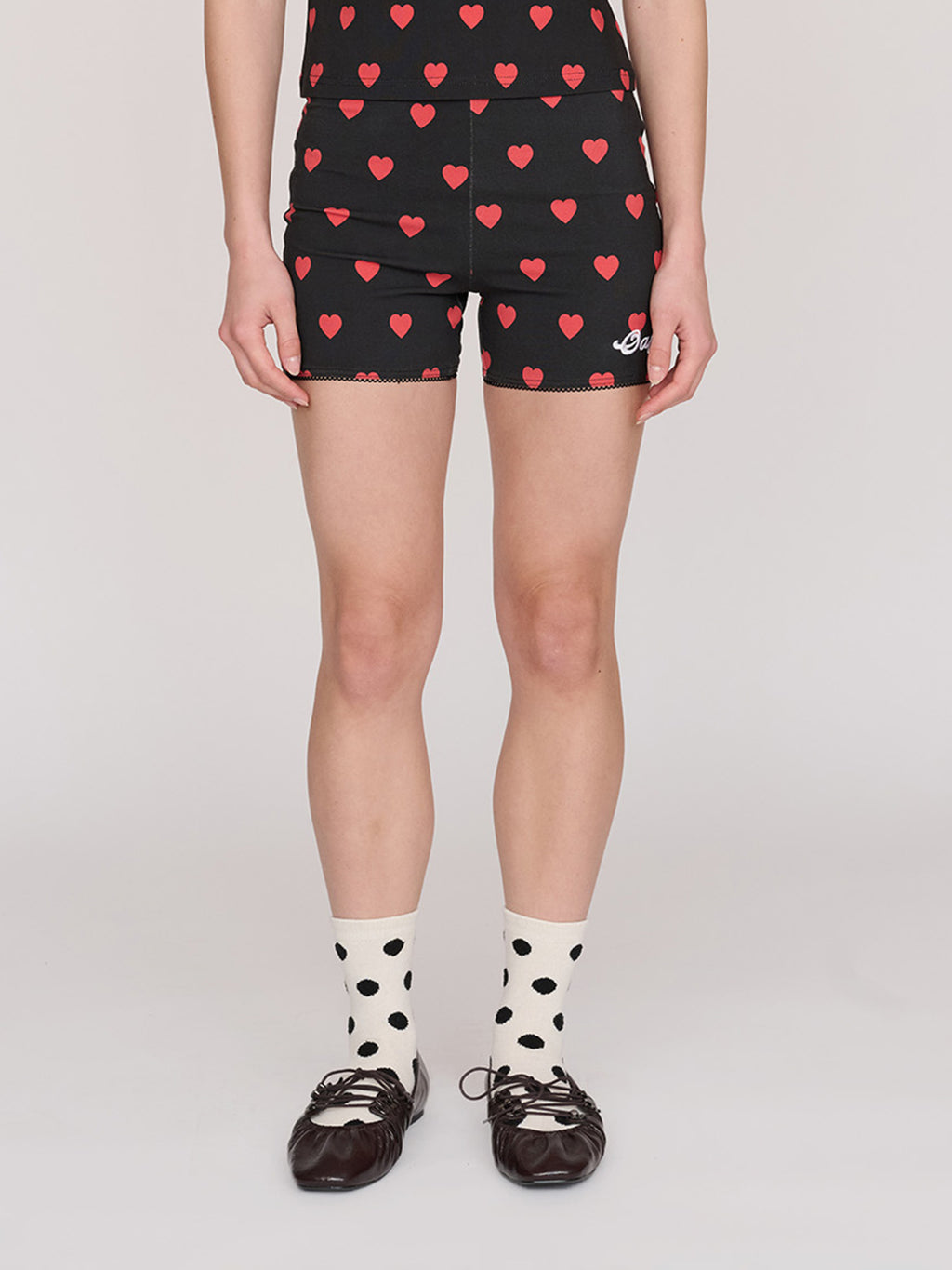 Collection-women-landing, collection-women-new-in-1, collection-all-skirts-shorts, model:Jess wears size 8 and is 5’7”