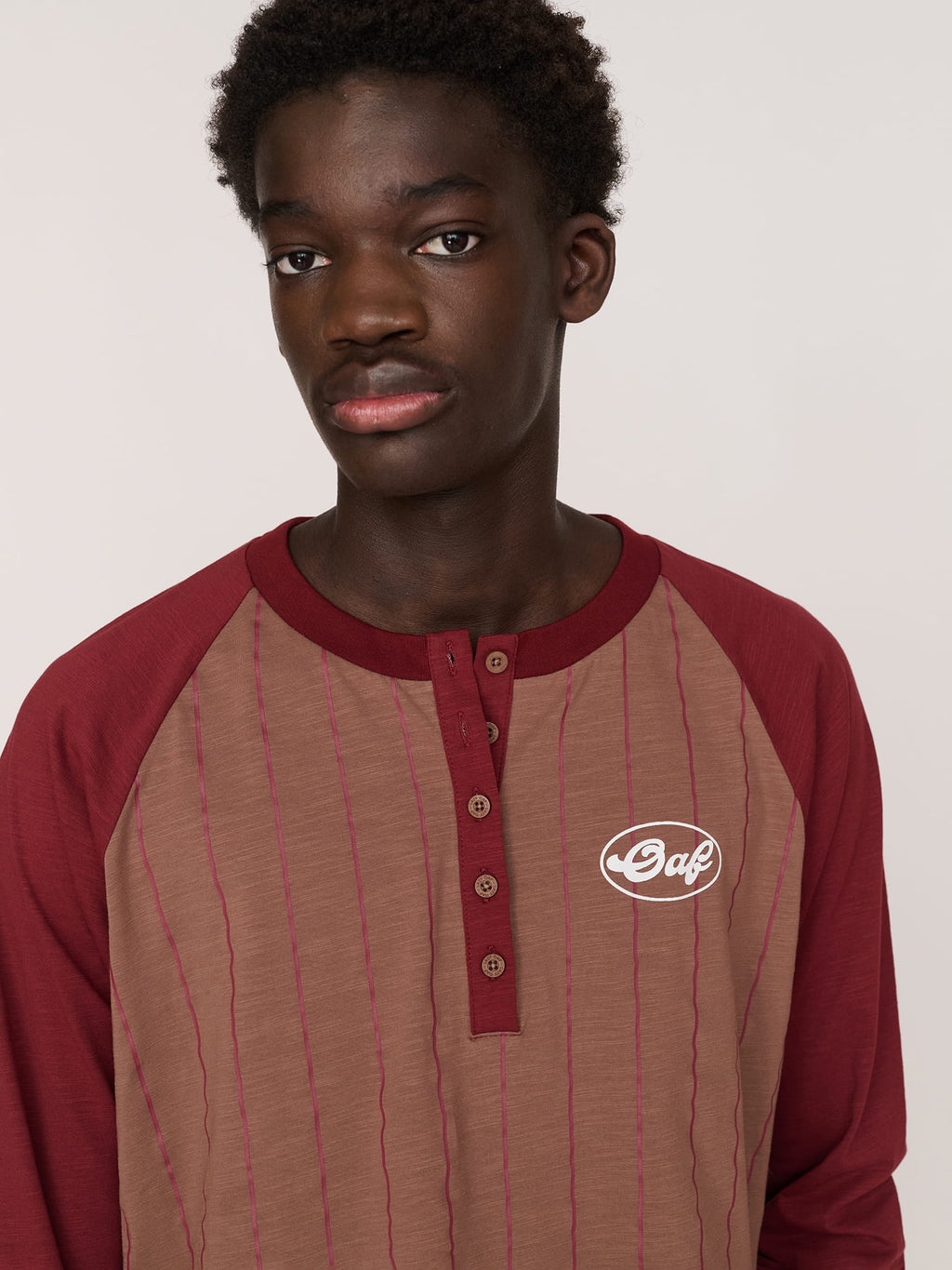 model:Elhadj wears size L and is 6’1”