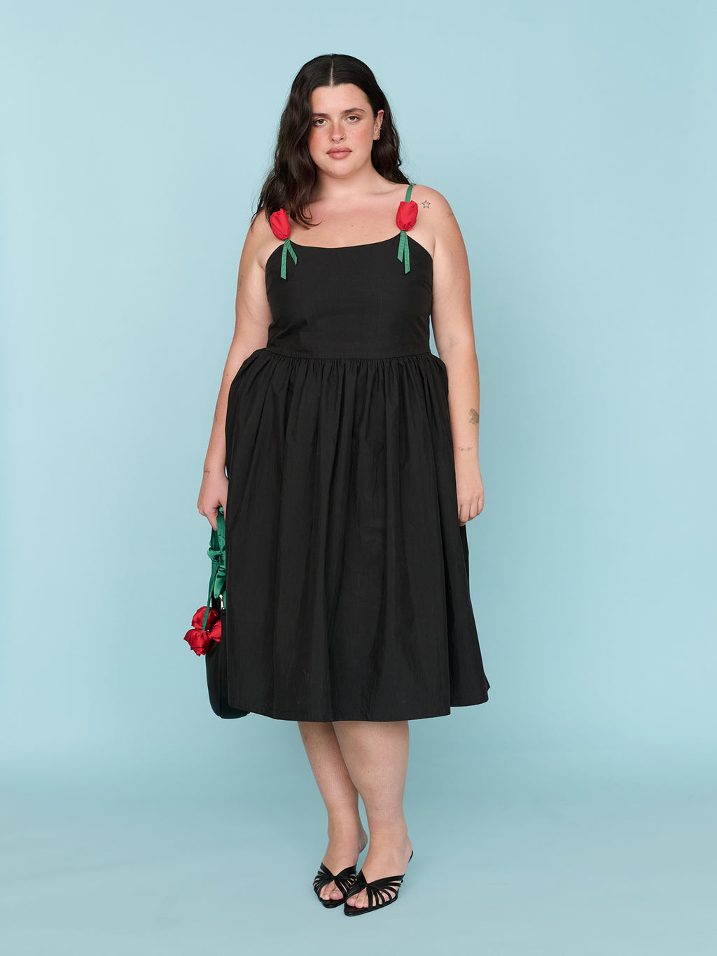 collection-curve, model:Bella wears size 18 and is 5’10”, collection-occasionwear, collection-women-new-in-1, collection-womens-dresses