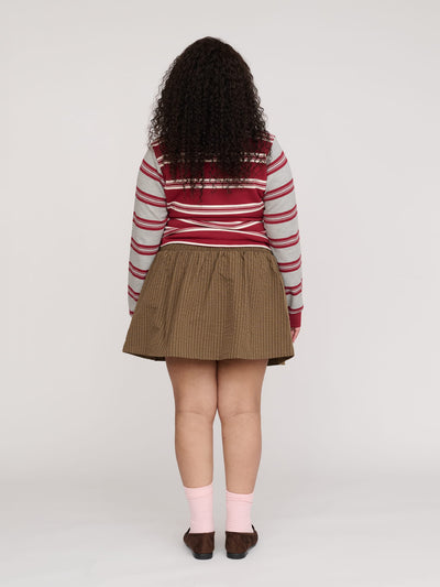 model:Zaynab wears size XXL and is 5’8”