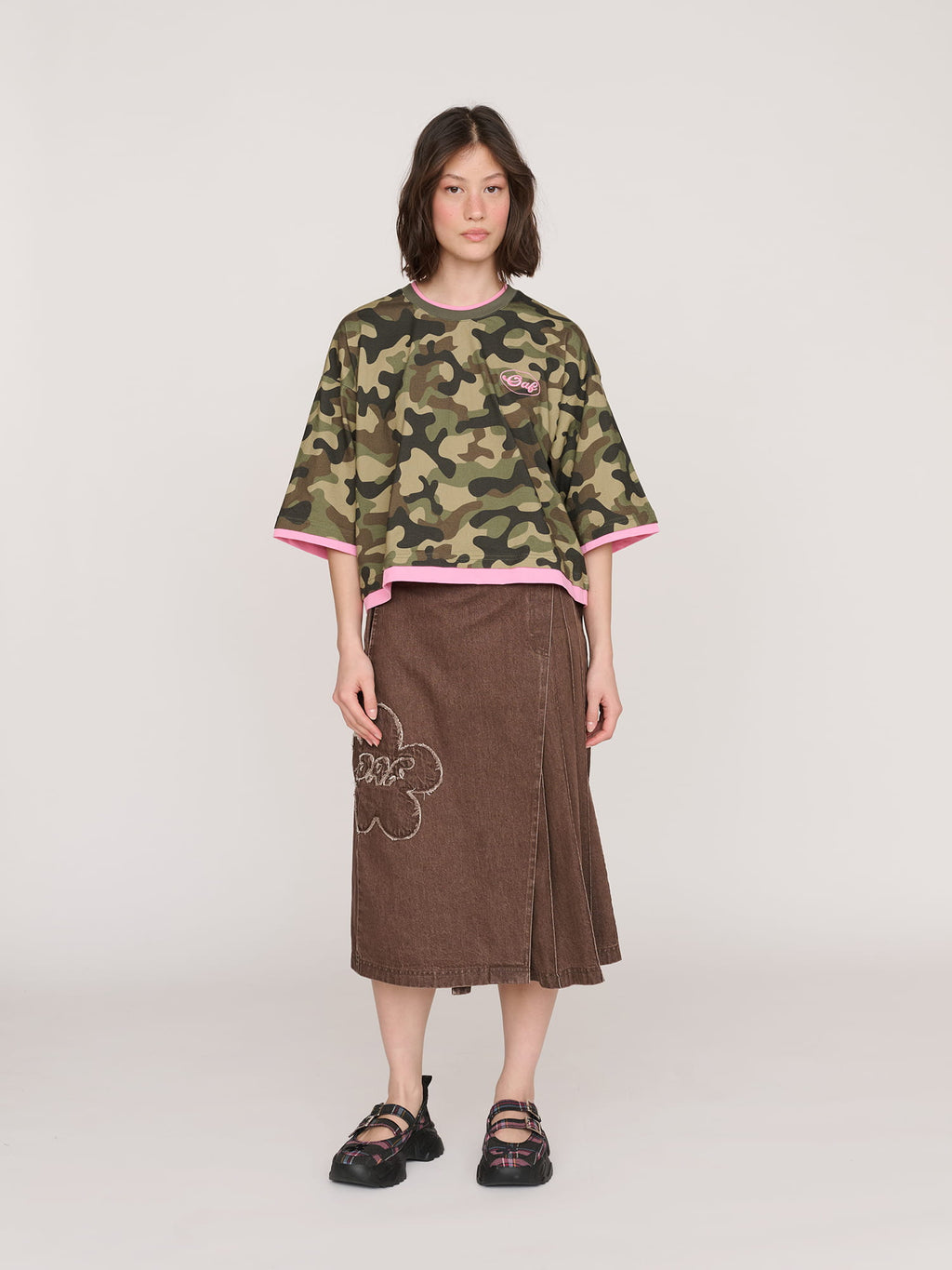 model:Jess wears size S and is 5’7”