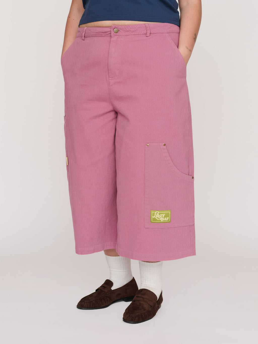 collection-curve, model:Bella wears size 38 and is 5’10”
