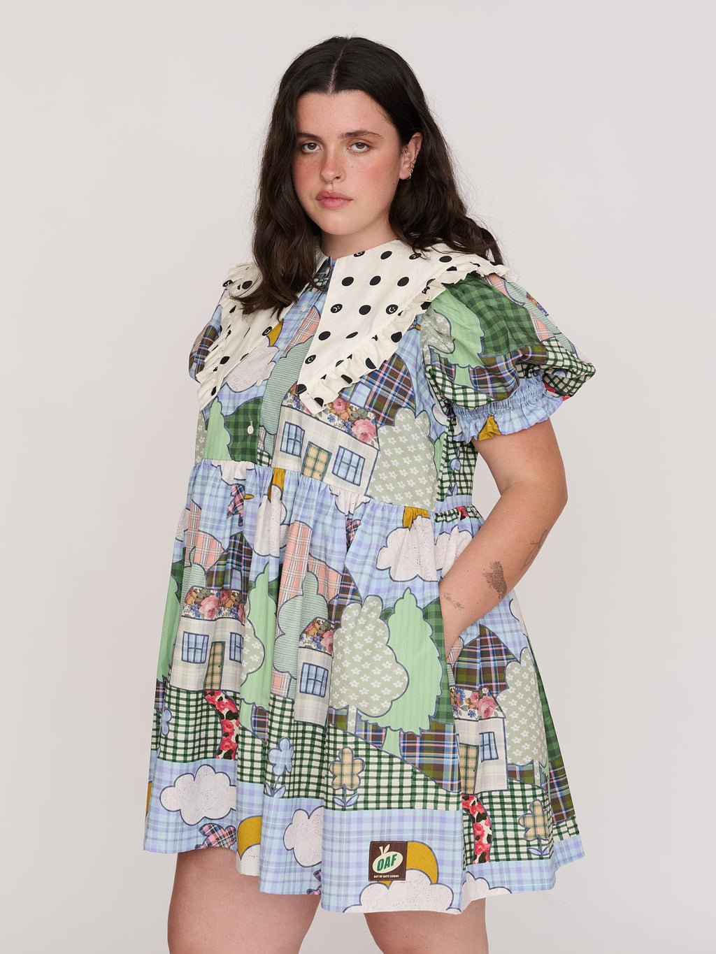 model:Bella wears size XL and is 5’10”