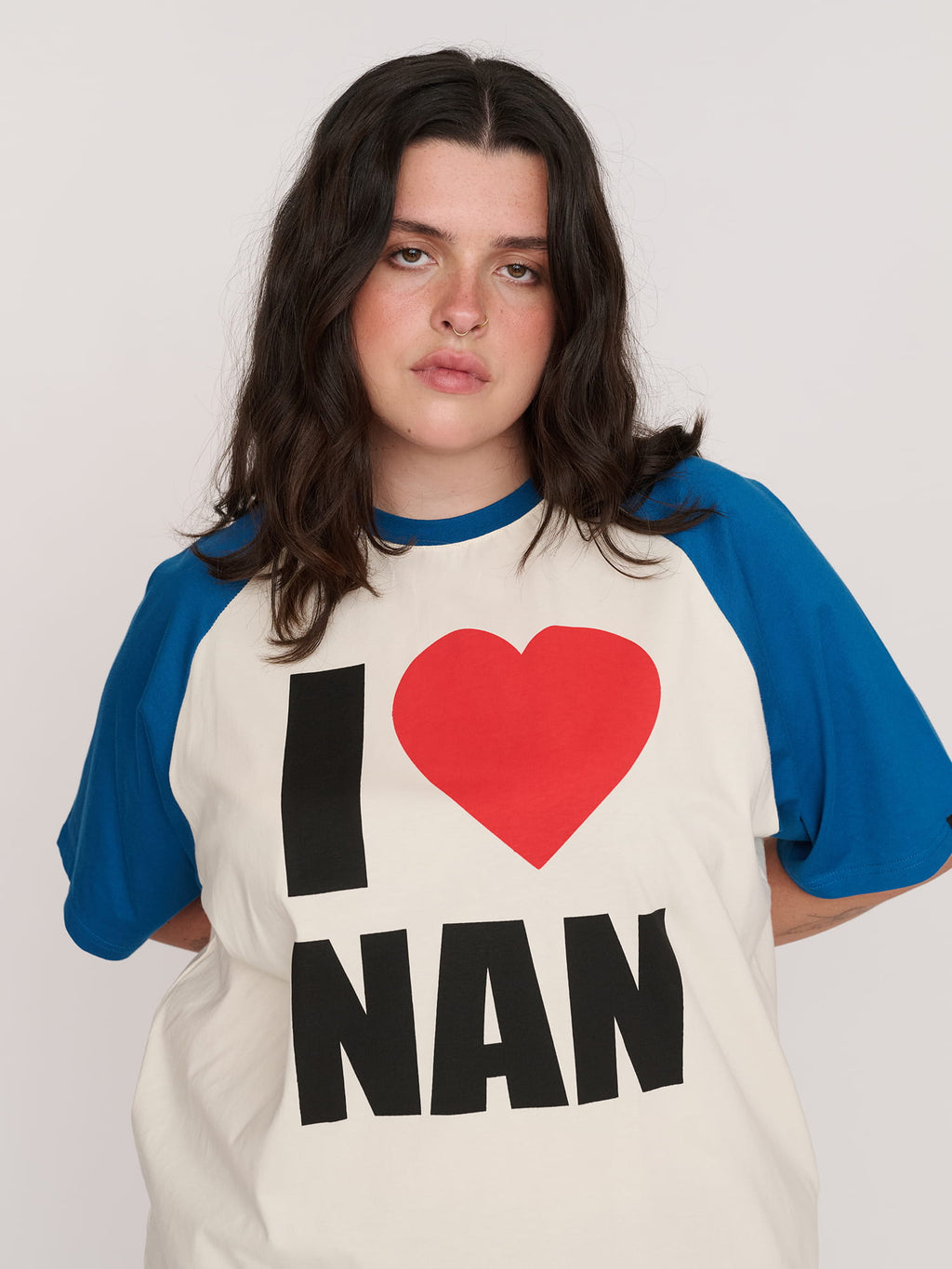 model:Bella wears size XXL and is 5’10”