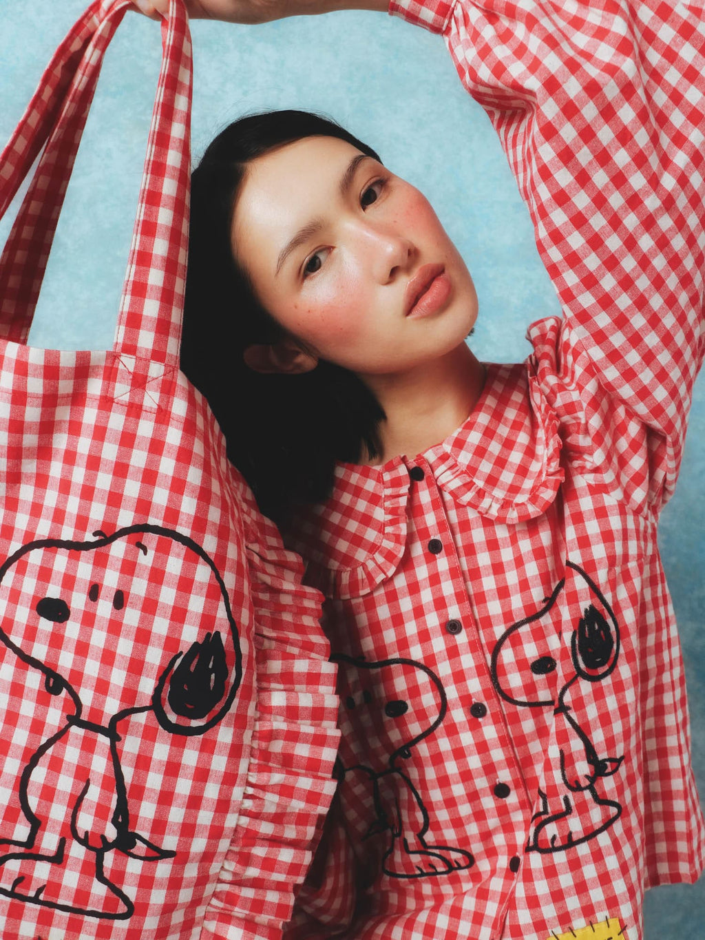 Lazy Oaf x Peanuts Snoopy Frill Bag