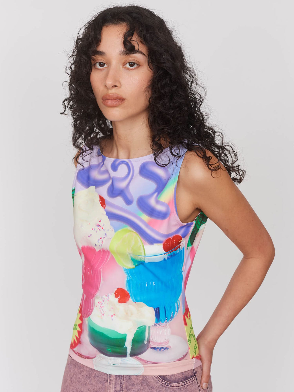 model:Seren wears size S and is 5’8”
