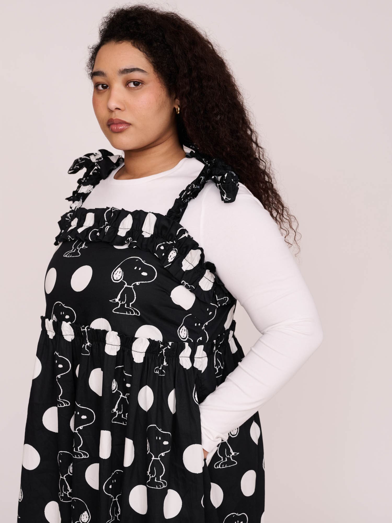 PEANUTSです♪ Lazy Oaf x Peanuts Snoopy Spot Frill Midi Dress
