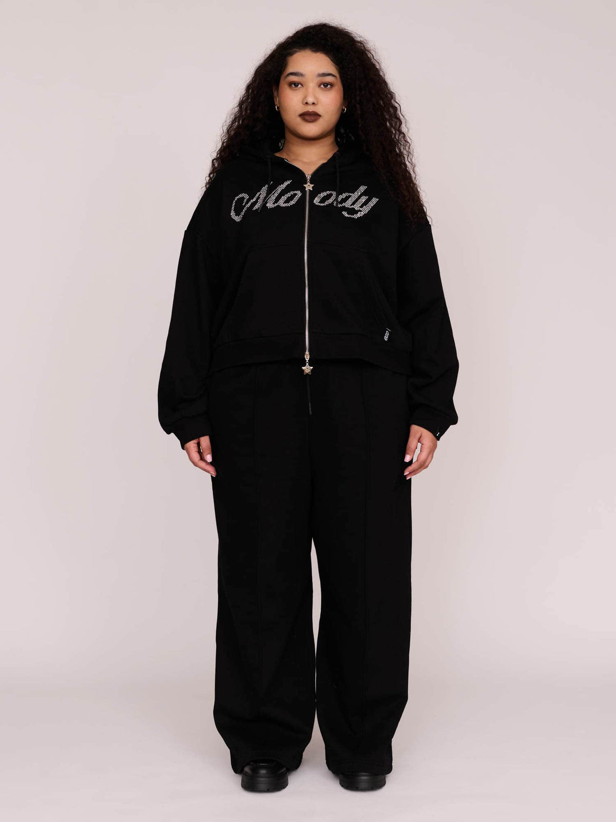 collection-curve, collection-womens-co-ords, collection-all-trousers, model:Zaynab wears size XXL and is 5’8”, collection-curve-bottoms