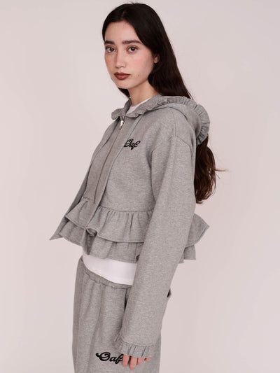 model:Winnie wears size S and is 5’9