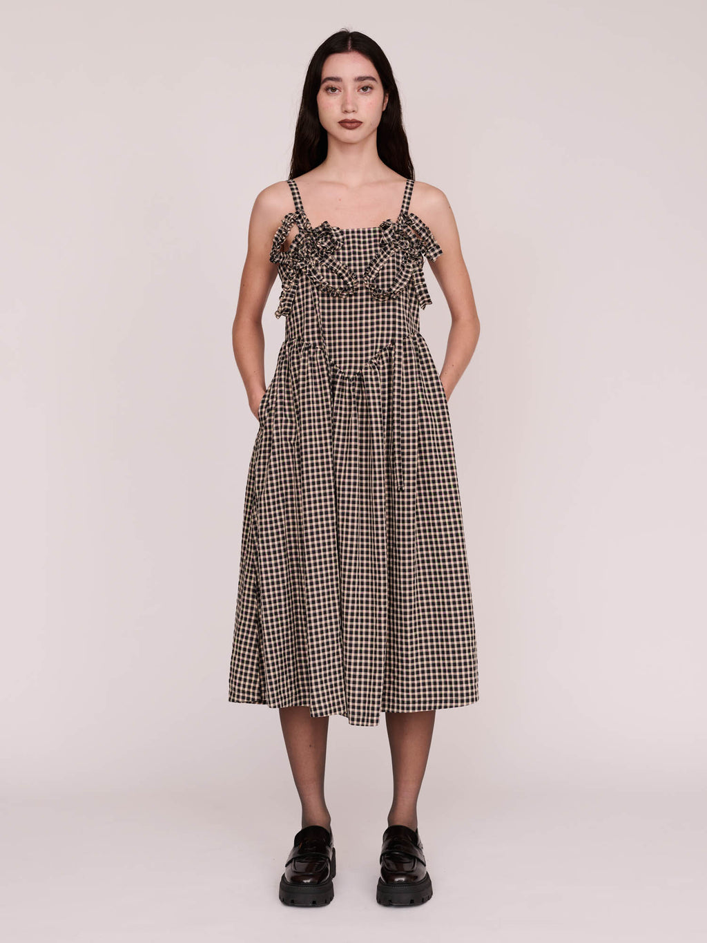 collection-partywear, model:Winnie wears size 8 and is 5’9