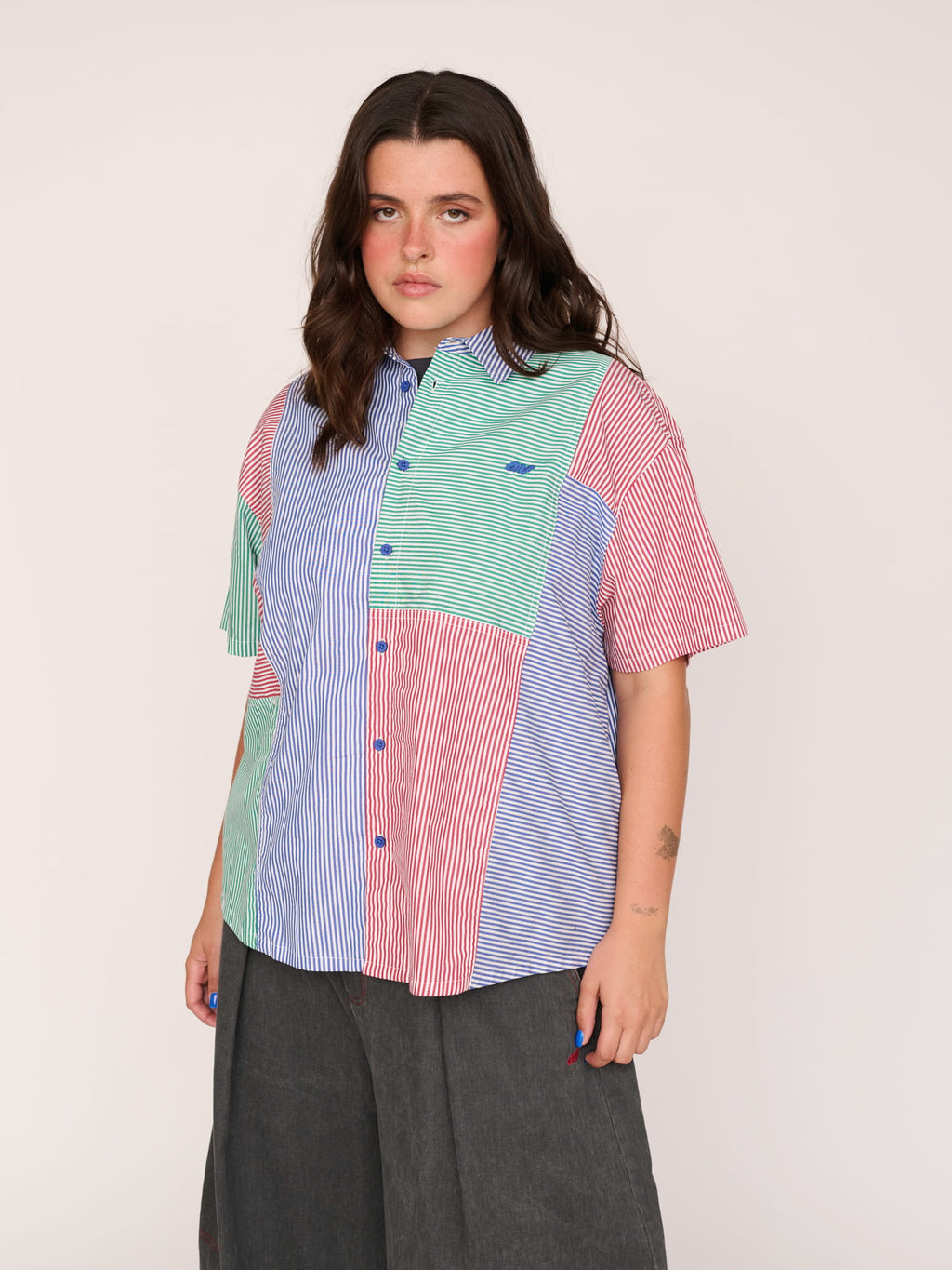 collection-curve, collection-curve-tops, model:Bella wears size XXL and is 5’10”