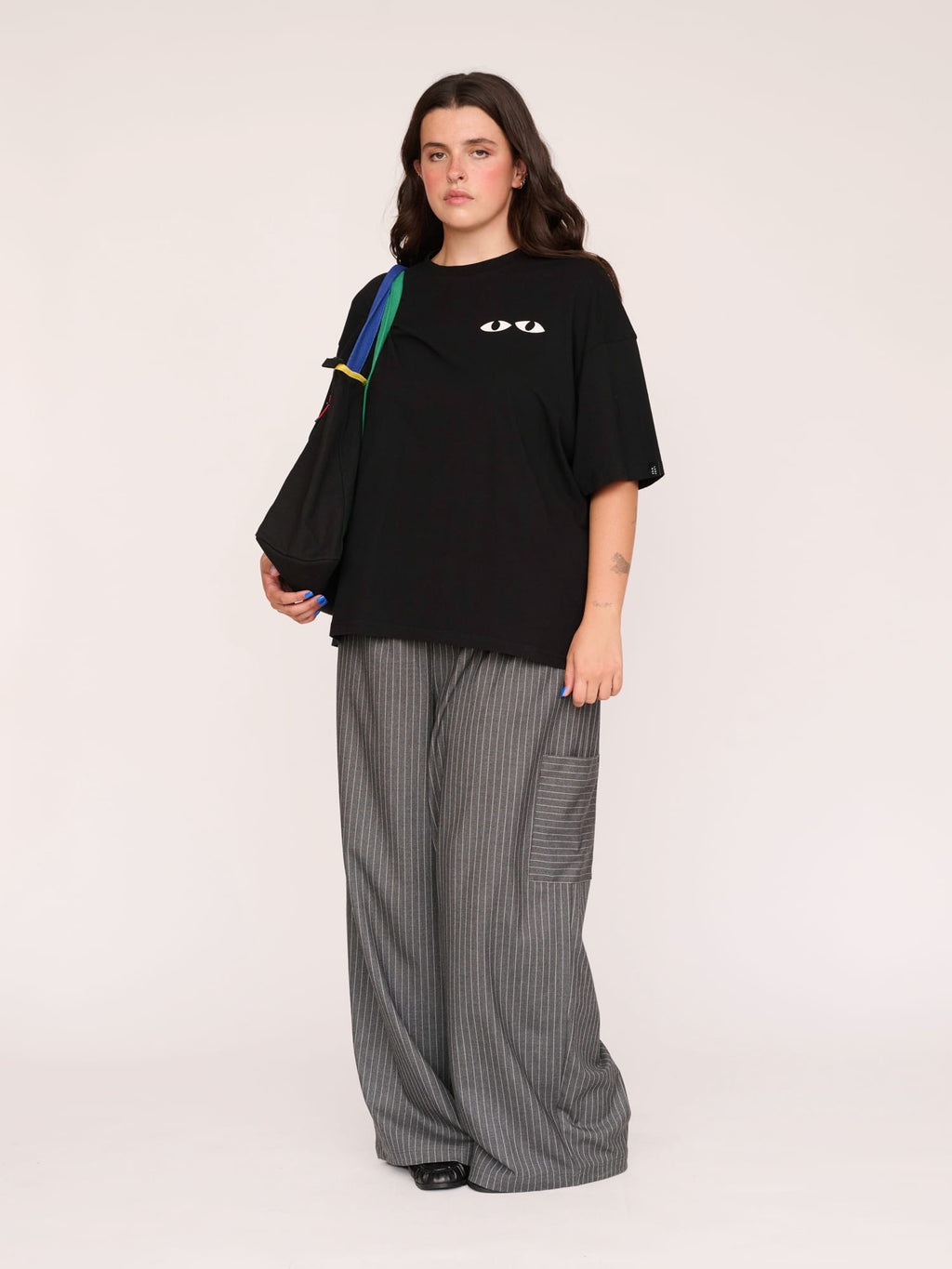 model:Bella wears size XXL and is 5’10”