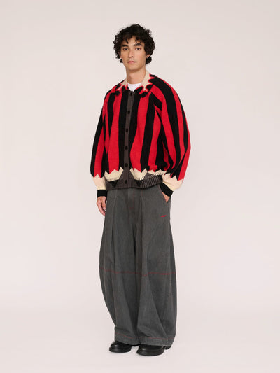 model:Emmett wears size L and is 6’1”