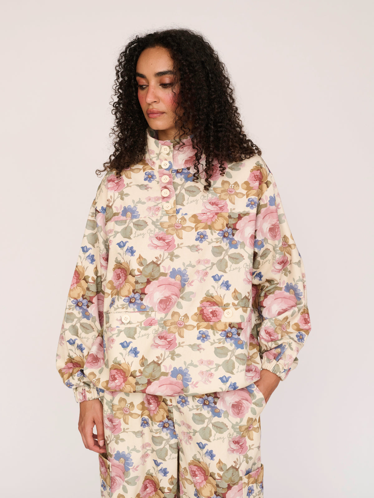model:Furra wears size S and is 5’10”