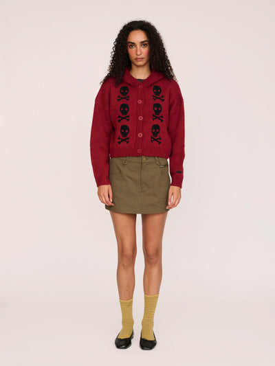 model:Furra wears size S and is 5’10”