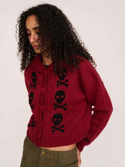 model:Furra wears size S and is 5’10”
