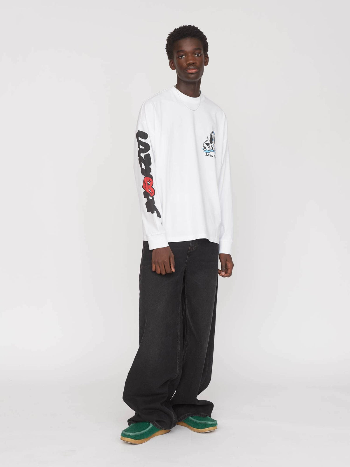 model:Elhadj wears size S and is 6’1”