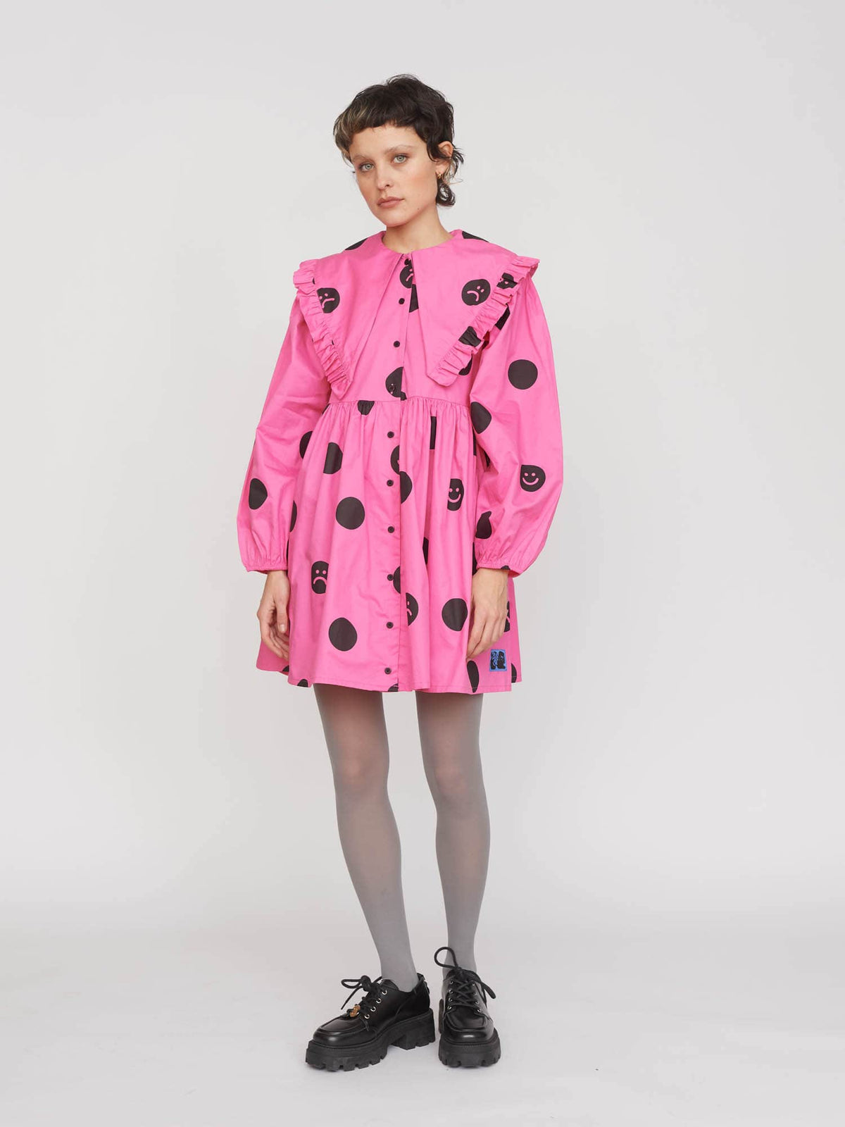  model:Momo wears size S and is 5’9”
