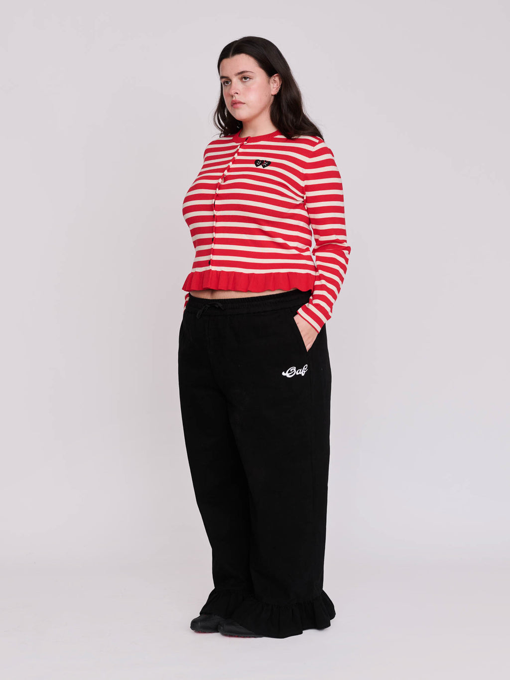 model:Bella wears size XXL and is 5’10”